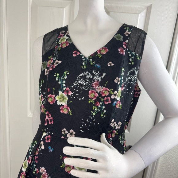 YUMI Black Fit Flare US 10 | Floral Sleeveless Pleated Dress #188 - Picture 5 of 14